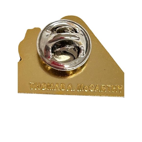 Lapel Pin Shriners Pulling for Kids Rajah 2005 Train Triangle 1.25" - Picture 6 of 6